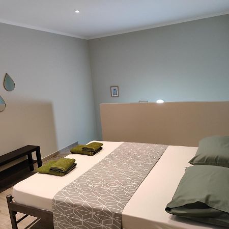 Kamares Suites 2 Nea Kallikrateia エクステリア 写真