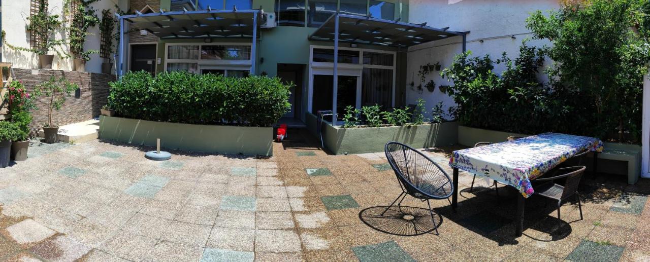 Kamares Suites 2 Nea Kallikrateia エクステリア 写真